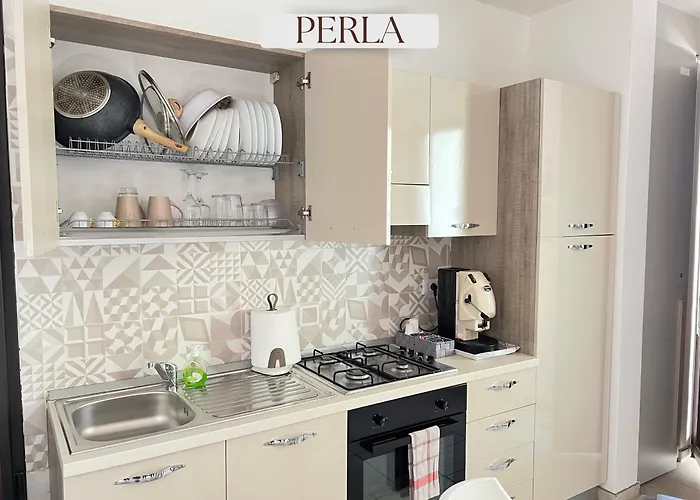 Lori Apart Otel Brindisi