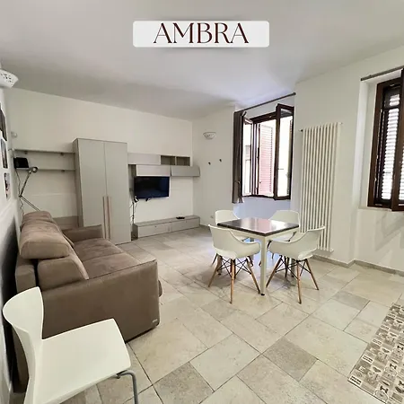 アパートホテル Lori