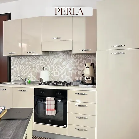 Lori Hotel apartamentowy Brindisi